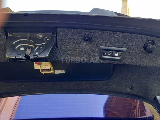 BMW 528 2012, 280,000 km - 2.0 l - Quba