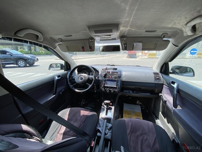 Volkswagen Polo 2006, 235,000 km - 1.4 l - Bakı