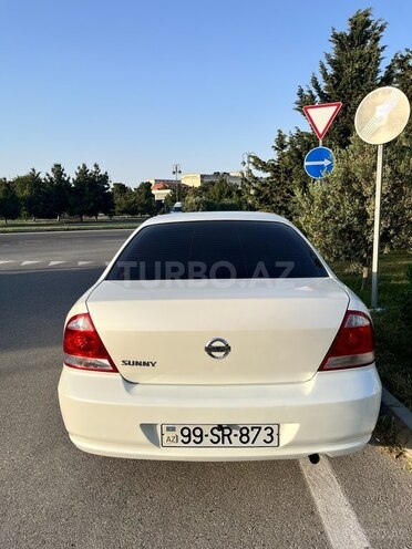 Nissan Sunny 2011, 280,000 km - 1.6 l - Bakı
