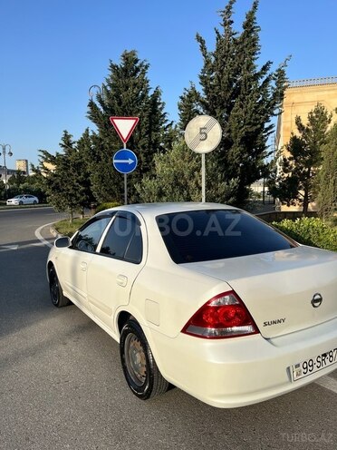 Nissan Sunny 2011, 280,000 km - 1.6 l - Bakı