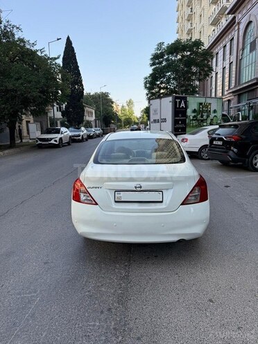 Nissan Sunny 2013, 350,000 km - 1.5 l - Bakı