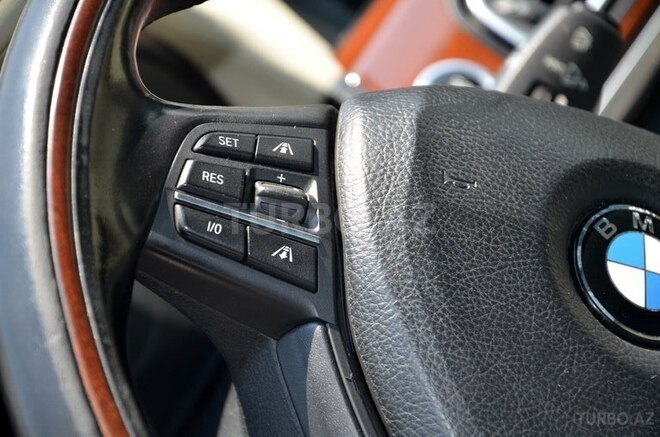 BMW 750 2010, 185,000 km - 4.4 l - Bakı