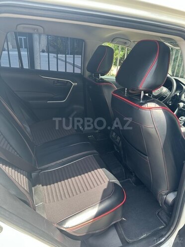 Toyota RAV4 2021, 22,800 km - 2.0 l - Bakı