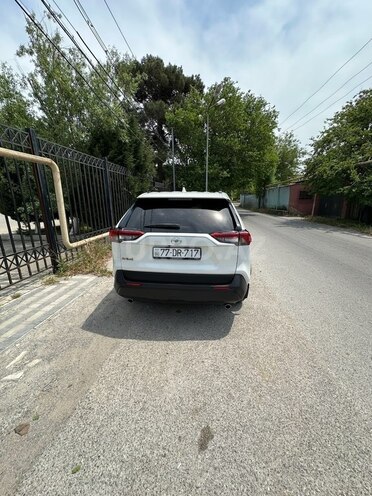 Toyota RAV4 2021, 22,800 km - 2.0 l - Bakı