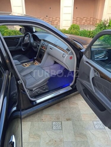 Mercedes E 320 2000, 485,000 km - 3.2 l - Bakı