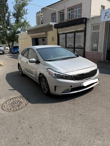 Kia Forte 2016, 241,402 km - 2.0 l - Bakı