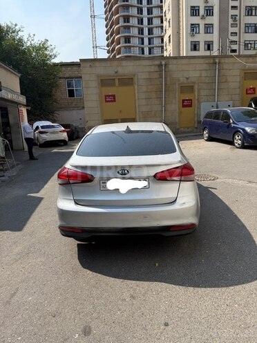 Kia Forte 2016, 241,402 km - 2.0 l - Bakı