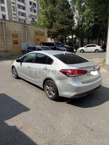 Kia Forte 2016, 241,402 km - 2.0 l - Bakı