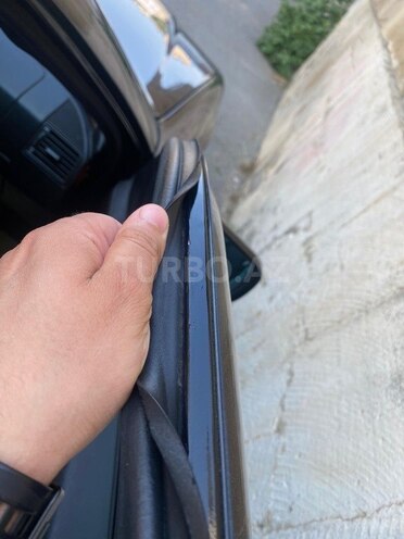 Mercedes C 200 1997, 298,000 km - 2.0 л - Bakı