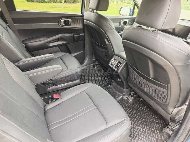 Kia Sorento-11