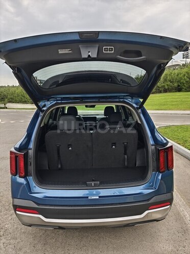 Kia Sorento-13