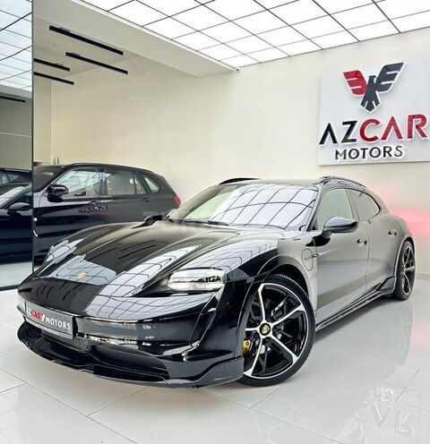 Porsche Taycan 4S Cross Turismo-2