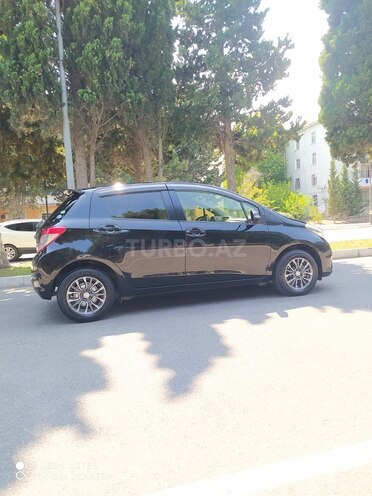 Toyota Vitz 2012, 123,888 km - 1.3 l - Bakı