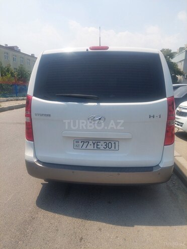 Hyundai H-1 2018, 230,000 km - 2.5 l - Bakı