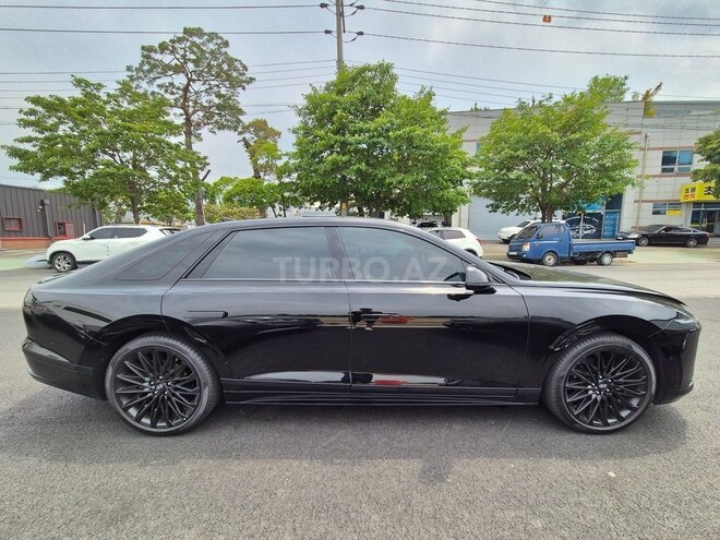 Hyundai Grandeur-2