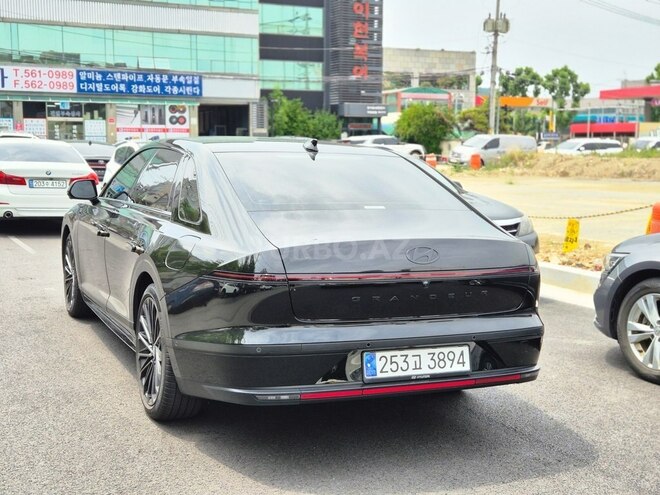 Hyundai Grandeur-4