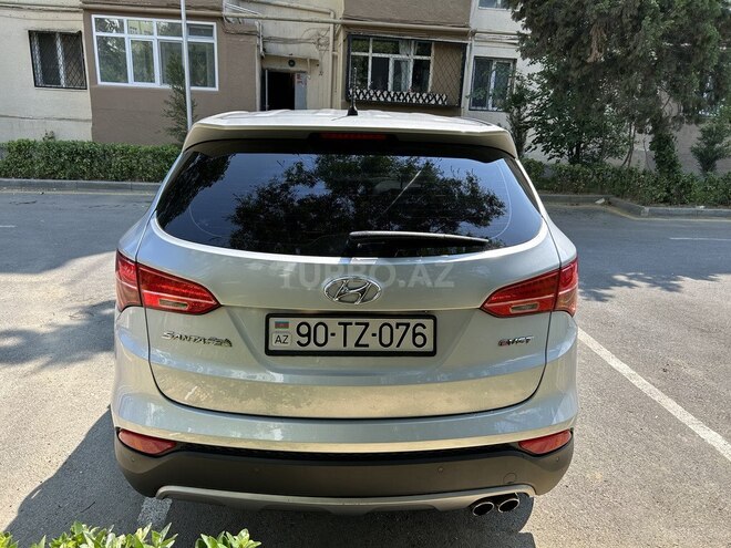 Hyundai Santa Fe-6