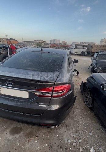 Ford Fusion (North America) 2017, 100,000 km - 2.0 л - Bakı