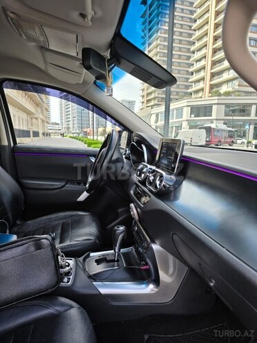 Mercedes  2017, 89,000 km - 2.3 l - Bakı
