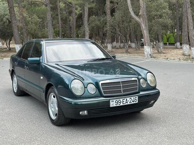 Mercedes E 240 1998, 324,000 km - 2.4 l - Bakı