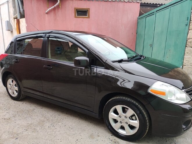 Nissan Tiida 2011, 185,000 km - 1.8 л - Bakı