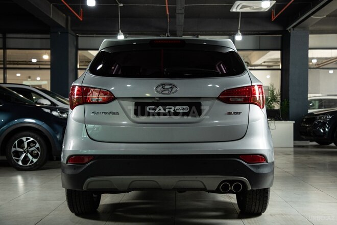Hyundai Santa Fe-27