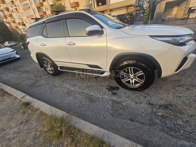 Toyota Fortuner 2018, 210,000 km - 2.7 l - Bakı