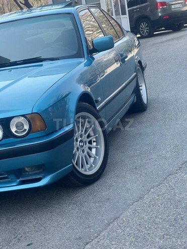 BMW 525 1995, 213,000 km - 2.5 l - Bakı