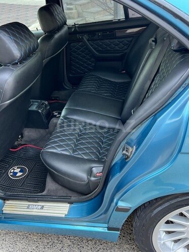 BMW 525 1995, 213,000 km - 2.5 l - Bakı