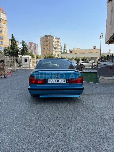 BMW 525 1995, 213,000 km - 2.5 l - Bakı
