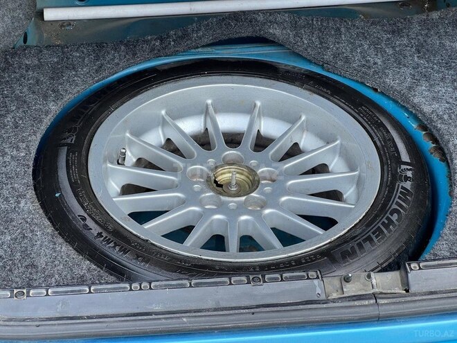 BMW 525 1995, 213,000 km - 2.5 l - Bakı