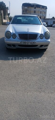 Mercedes E 220 d 2001, 490,000 km - 2.2 l - Bakı