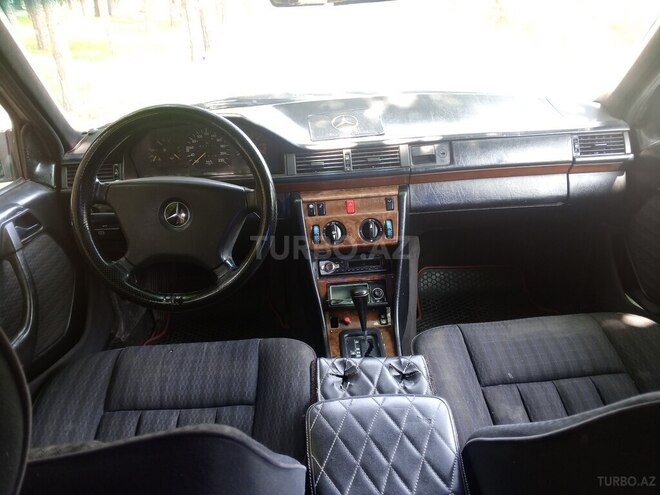 Mercedes E 200 1991, 364,000 km - 2.0 l - Bakı