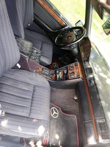 Mercedes E 200 1991, 364,000 km - 2.0 l - Bakı