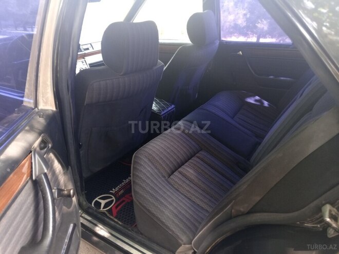 Mercedes E 200 1991, 364,000 km - 2.0 l - Bakı