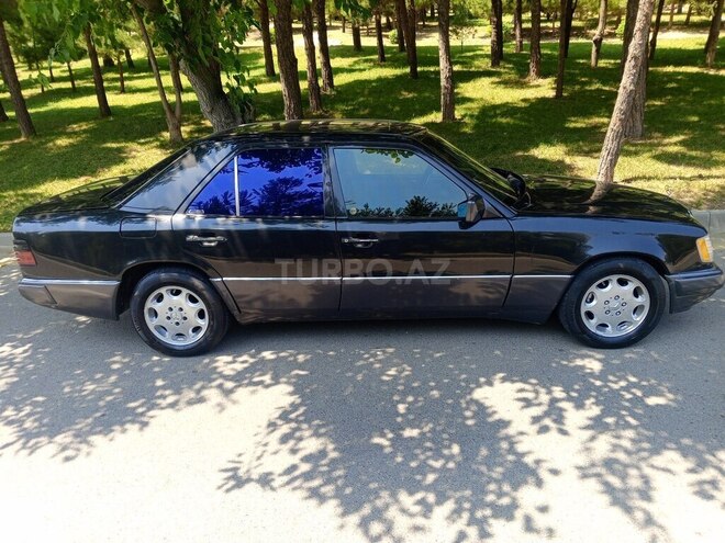 Mercedes E 200 1991, 364,000 km - 2.0 l - Bakı