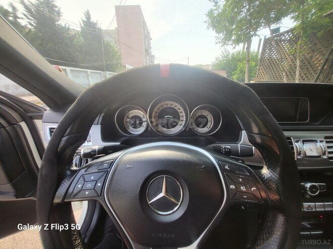 Mercedes E 250 2014, 178,000 km - 2.2 л - Sumqayıt