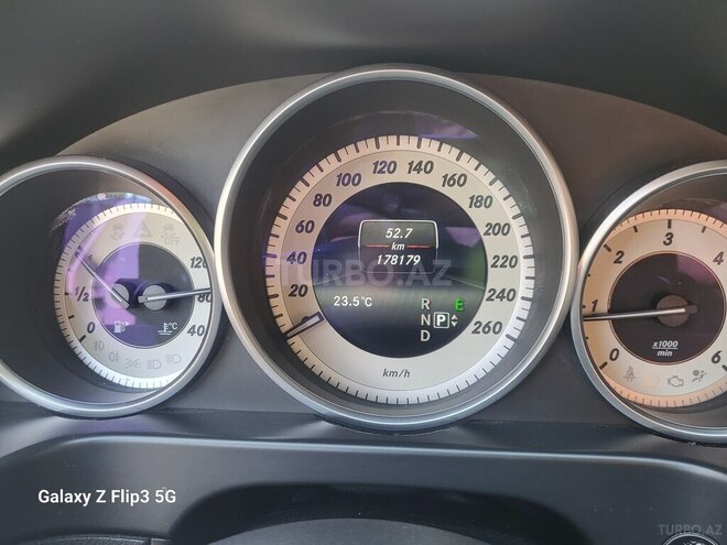 Mercedes E 250 2014, 178,000 km - 2.2 л - Sumqayıt