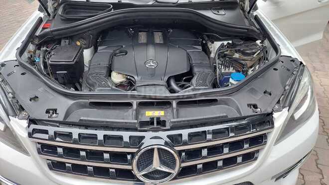 Mercedes ML 400 4MATIC 2015, 155,600 km - 3.0 l - Bakı