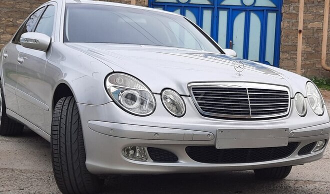Mercedes E 220 d 2002, 285,425 km - 2.2 l - Bakı