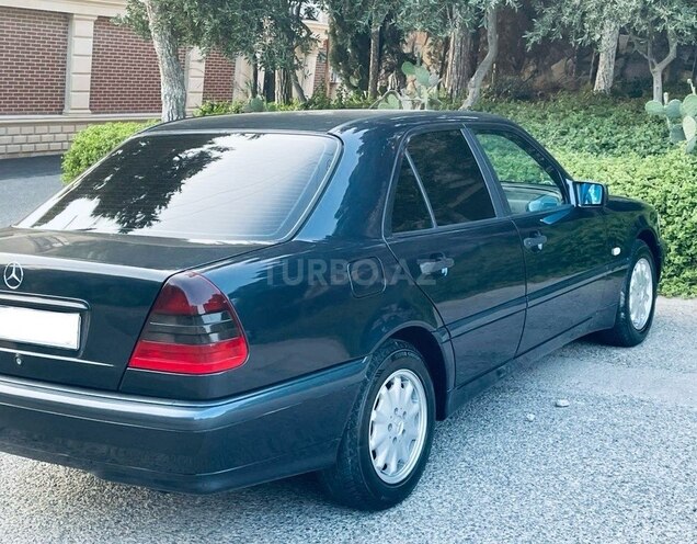 Mercedes C 200 1999, 237,890 km - 2.0 l - Bakı