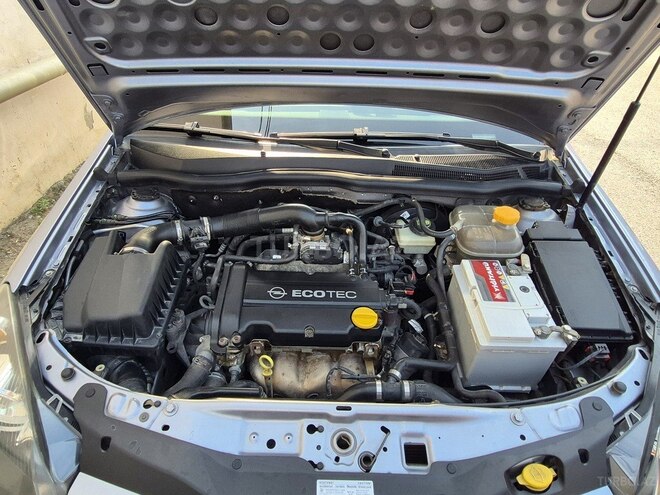 Opel Astra 2005, 205,000 km - 1.4 l - Bakı
