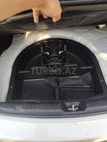 Hyundai Elantra 2015, 90,411 km - 1.8 l - Bakı