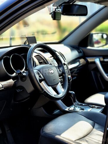 Kia Sorento 2011, 214,000 km - 2.0 l - Bakı