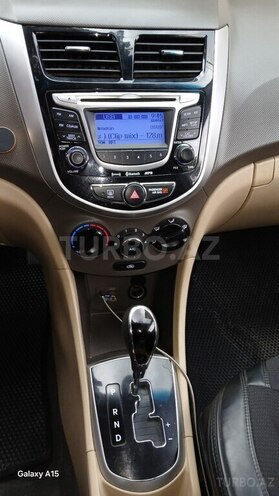 Hyundai Accent 2012, 202,777 km - 1.6 l - Goranboy