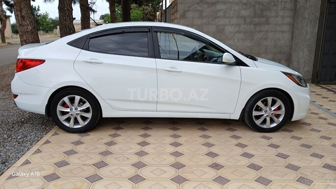 Hyundai Accent 2012, 202,777 km - 1.6 l - Goranboy