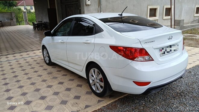 Hyundai Accent 2012, 202,777 km - 1.6 l - Goranboy