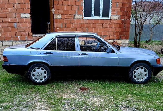 Mercedes 190 1992, 394,260 km - 2.0 l - Mingəçevir