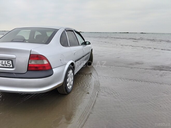 Opel Vectra 1998, 350,000 km - 1.8 l - Bakı