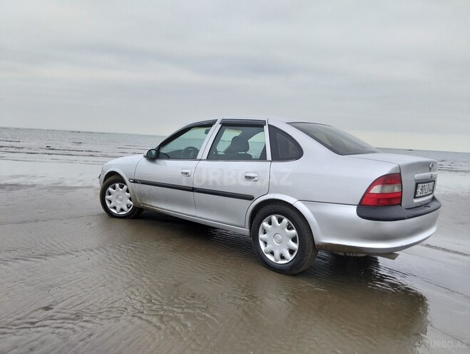 Opel Vectra 1998, 350,000 km - 1.8 l - Bakı